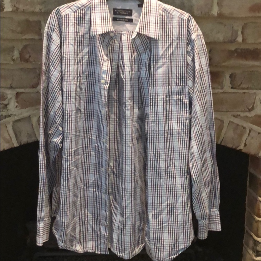 Round tree & York button down